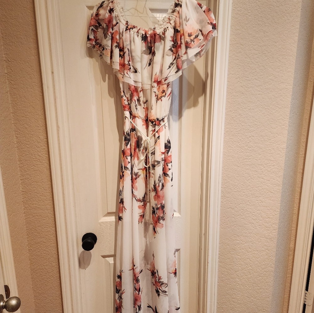 Flowy Maxi dress